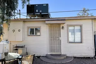 737 S 2nd St, Phoenix, AZ 85004 - Photo 16