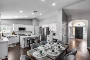 7276 W Oraibi Dr, Glendale, AZ 85308 - Photo 24