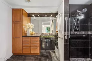 4324 E Stanford Dr, Phoenix, AZ 85018 - Photo 24