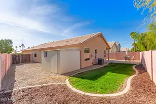 106 W Smoke Tree Rd, Gilbert, AZ 85233 - Photo 22