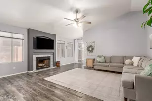 106 W Smoke Tree Rd, Gilbert, AZ 85233 - Photo 4