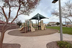 2472 E Mead Dr, Gilbert, AZ 85298 - Photo 40