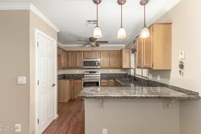 10633 N 115th Avenue, Youngtown, AZ 85363 - Photo 12