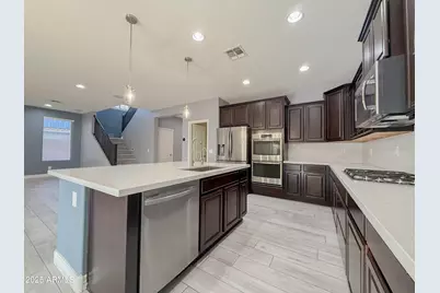 18649 W Williams Street, Goodyear, AZ 85338 - Photo 8