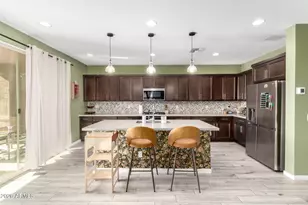 12117 W Levi Dr, Avondale, AZ 85323 - Photo 8