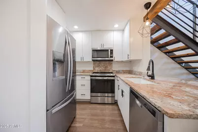 8625 E Belleview Place #1092, Scottsdale, AZ 85257 - Photo 10