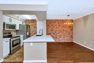 2025 E Campbell Ave, Phoenix, AZ 85016 - Photo 4