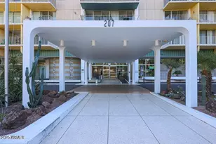 207 W Clarendon Ave, Phoenix, AZ 85013 - Photo 38