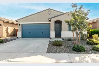 2819 E James Avenue, San Tan Valley, AZ 85143 - Photo 2