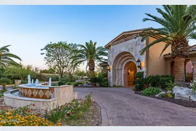 7170 N 69th Place, Paradise Valley, AZ 85253 - Photo 1