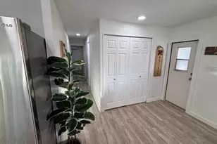 305 S Val Vista Dr S, Mesa, AZ 85204 - Photo 6