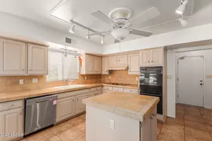 7207 E Solano Dr, Scottsdale, AZ 85250 - Photo 12