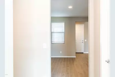 5717 N 108th Avenue, Phoenix, AZ 85037 - Photo 38