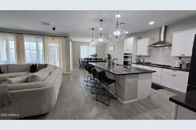 5717 N 108th Avenue, Phoenix, AZ 85037 - Photo 8