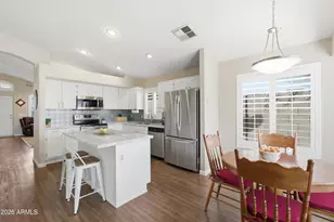 625 W Sagebrush St, Gilbert, AZ 85233 - Photo 16