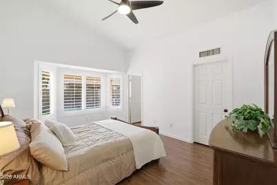 625 W Sagebrush Street, Gilbert, AZ 85233 - Photo 24