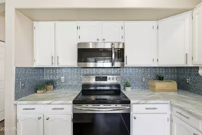 625 W Sagebrush Street, Gilbert, AZ 85233 - Photo 18