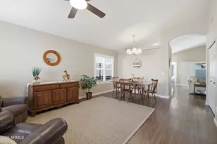 625 W Sagebrush St, Gilbert, AZ 85233 - Photo 2