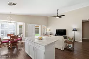 625 W Sagebrush St, Gilbert, AZ 85233 - Photo 20