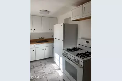 823 E 17th Street, Douglas, AZ 85607 - Photo 2