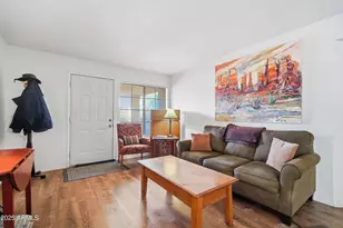 700 E Mesquite Cir, Tempe, AZ 85288 - Photo 8