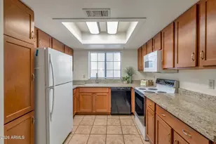 700 E Mesquite Cir, Tempe, AZ 85288 - Photo 10