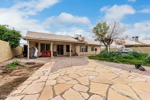 17511 N 85th Dr, Peoria, AZ 85382 - Photo 36