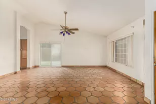 17511 N 85th Dr, Peoria, AZ 85382 - Photo 16