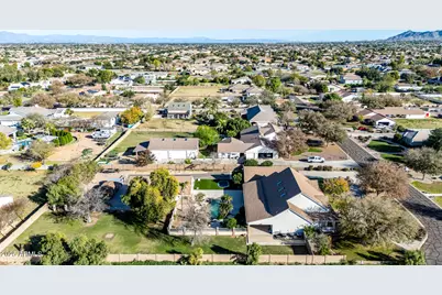 2552 E Ridgewood Lane, Gilbert, AZ 85298 - Photo 76