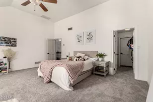 2552 E Ridgewood Ln, Gilbert, AZ 85298 - Photo 44