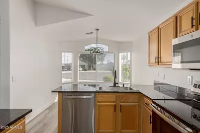 20938 N 86th Avenue, Peoria, AZ 85382 - Photo 12