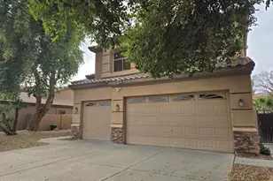 770 S Crosscreek Pl, Chandler, AZ 85225 - Photo 2