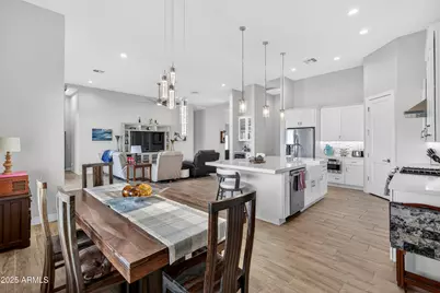 2120 W Tanya Trail, Phoenix, AZ 85086 - Photo 10