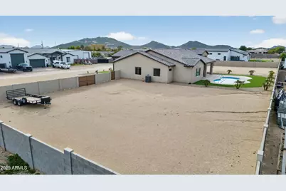 2120 W Tanya Trail, Phoenix, AZ 85086 - Photo 58