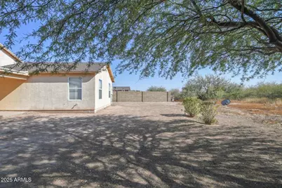 5111 W Warren Drive, Casa Grande, AZ 85194 - Photo 2