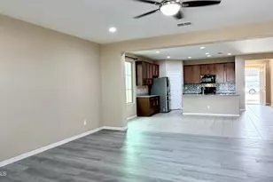 3021 S Sunland Dr, Chandler, AZ 85248 - Photo 8