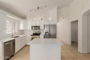 4302 E Wescott Dr, Phoenix, AZ 85050 - Photo 6