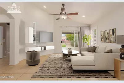 4302 E Wescott Drive, Phoenix, AZ 85050 - Photo 2