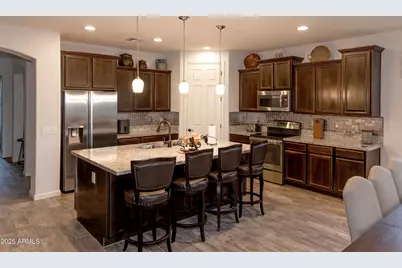 27039 N 75th Drive, Peoria, AZ 85383 - Photo 2