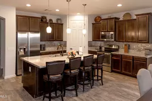 27039 N 75th Dr, Peoria, AZ 85383 - Photo 2