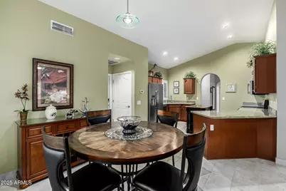 25623 S Buttonwood Drive, Sun Lakes, AZ 85248 - Photo 12