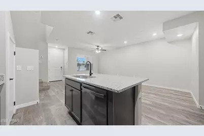 779 E Doral Avenue #102, Gilbert, AZ 85297 - Photo 10