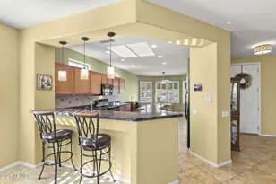 21741 N Black Bear Lodge Dr, Surprise, AZ 85387 - Photo 10