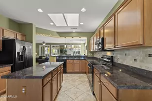 21741 N Black Bear Lodge Dr, Surprise, AZ 85387 - Photo 16