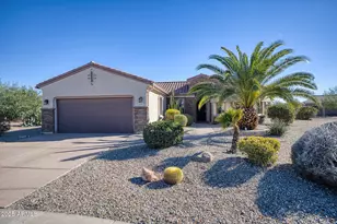 21741 N Black Bear Lodge Dr, Surprise, AZ 85387 - Photo 2