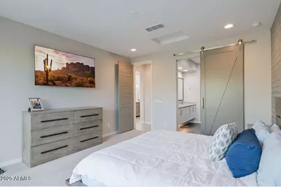 22011 N 34th Way, Phoenix, AZ 85050 - Photo 24