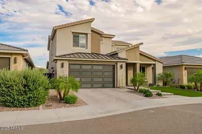 22011 N 34th Way, Phoenix, AZ 85050 - Photo 4