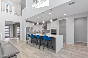 22011 N 34th Way, Phoenix, AZ 85050 - Photo 10