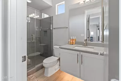 22011 N 34th Way, Phoenix, AZ 85050 - Photo 32