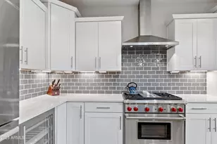 22011 N 34th Way, Phoenix, AZ 85050 - Photo 12